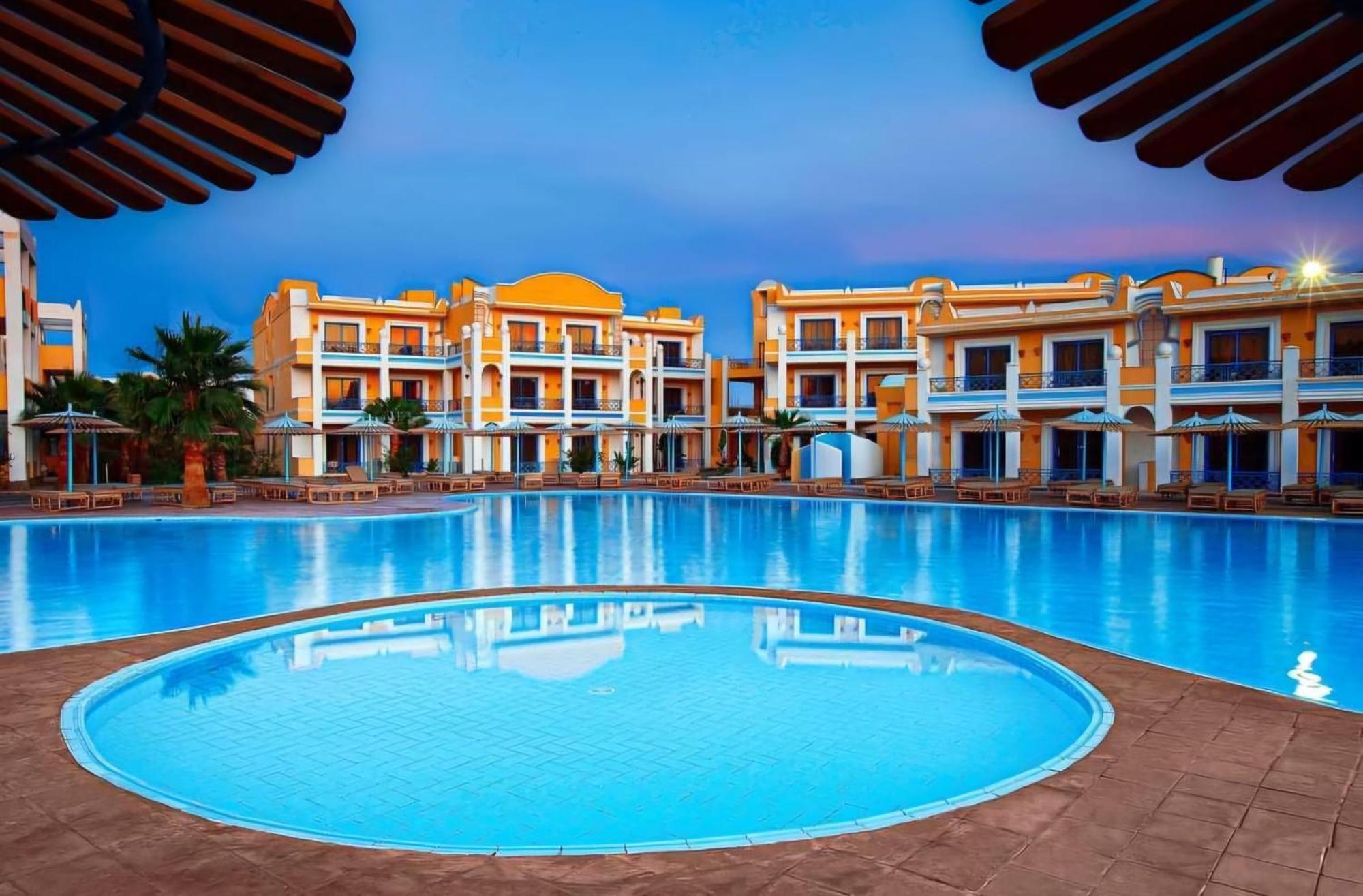 Mirage Bay Hotel & Aquapark All-Inclusive フルガダ エクステリア 写真